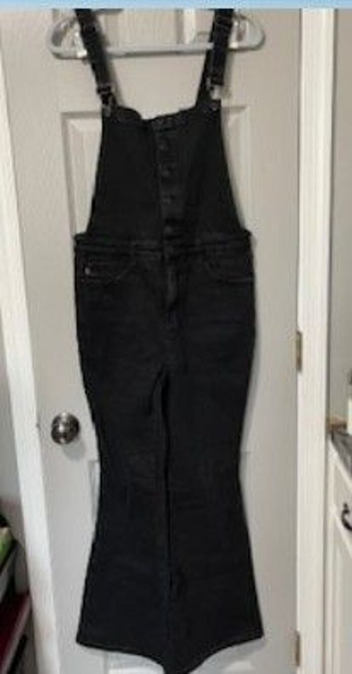 #D113 PRE-LOVED Judy Blue flare leg denim overalls size xlarge